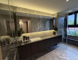 Fernhill Road (D10), Semi-Detached #579739781